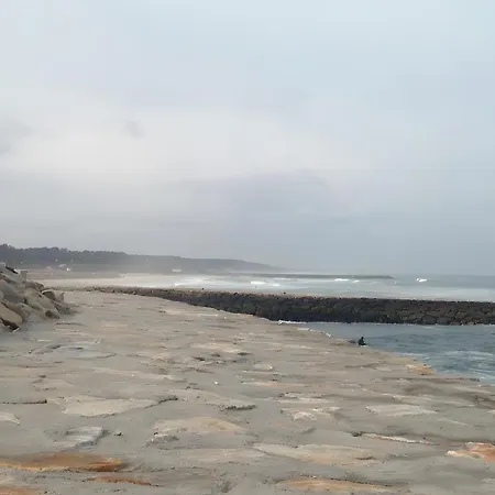 Beautiful Facing The Sea איזמוריס